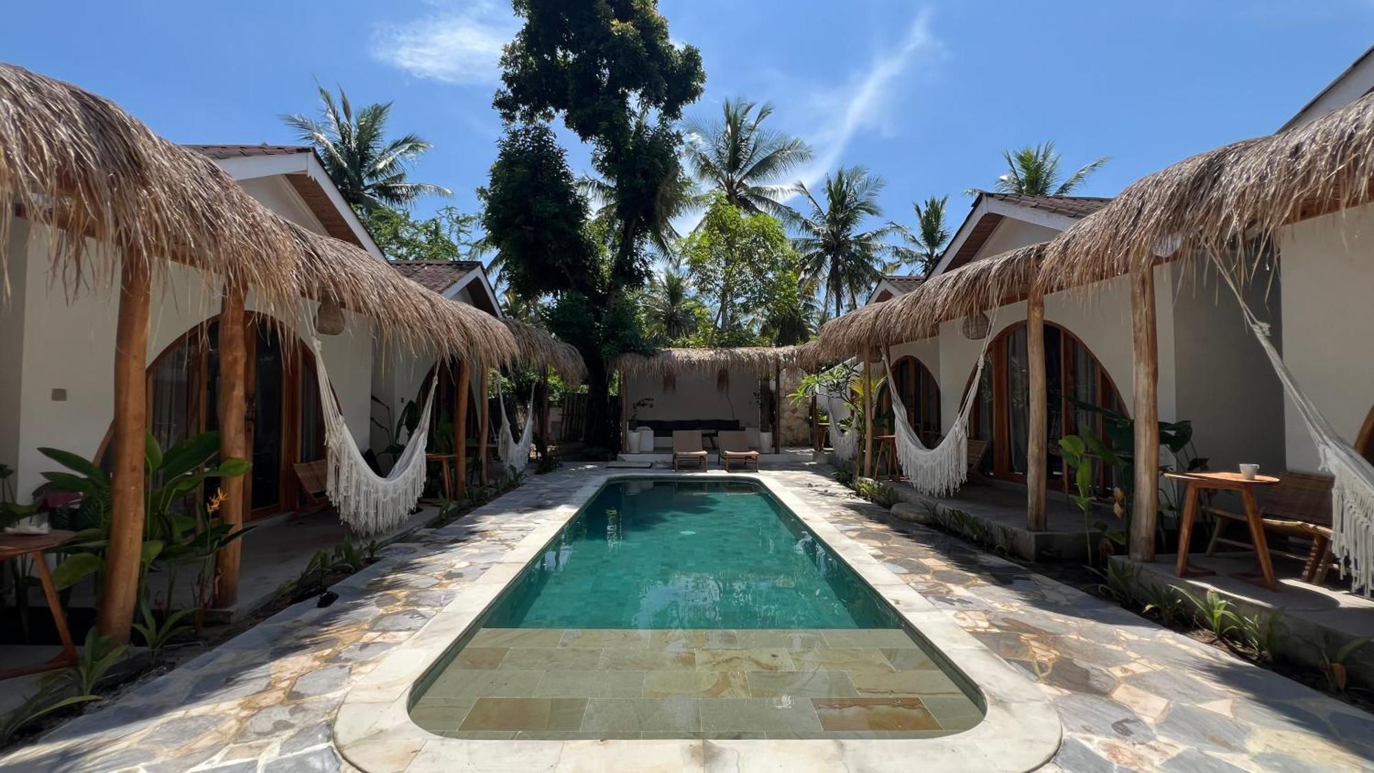 Rumah Canaria Bungalow Gili Trawangan Exterior photo